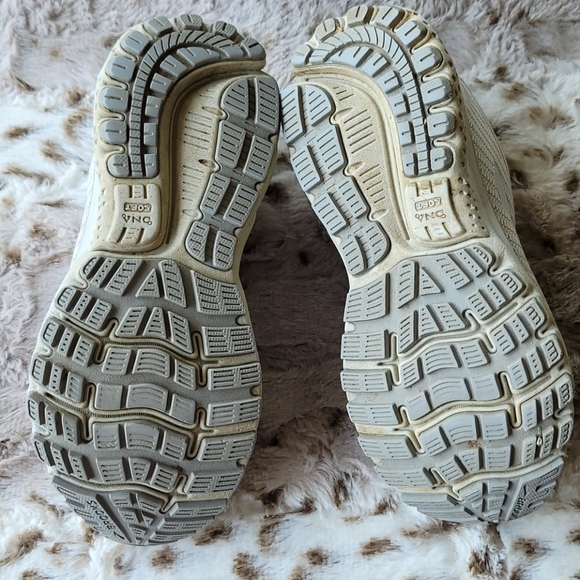 Brooks Ghost 12 - Picture 7 of 10